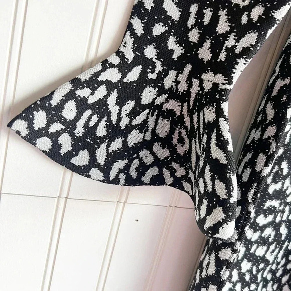 MICHAEL Michael Kors SZ S Black Animal Print Metallic Sweater Dress  NEW! - Picture 4 of 8